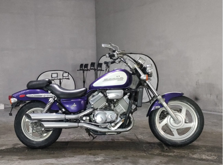 Мотоцикл Honda MAGNA750 с пробегом 16034 km