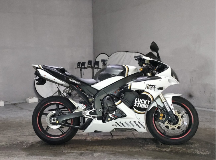 Мотоцикл Yamaha YZF-R1 с пробегом 40703 km
