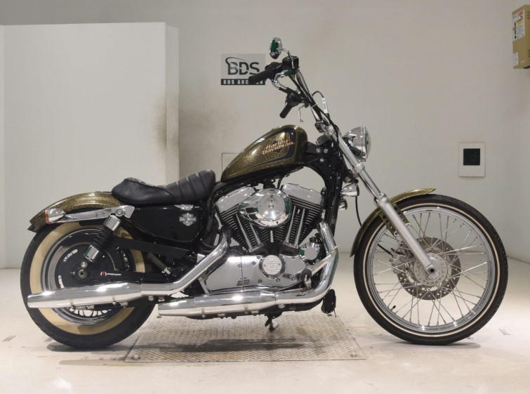 Мотоцикл HD SPORTSTER SEVENTY-TWO XL1200V с пробегом 23376 km