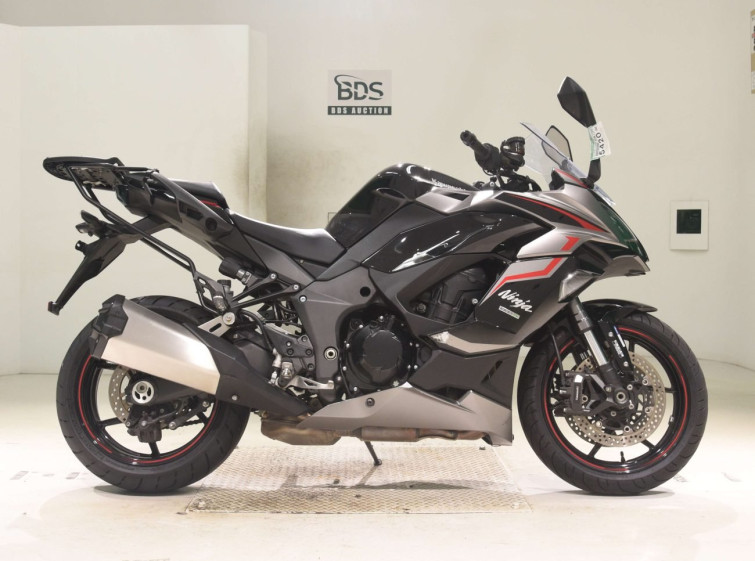 Мотоцикл Kawasaki NINJA1000SX с пробегом 30266 km