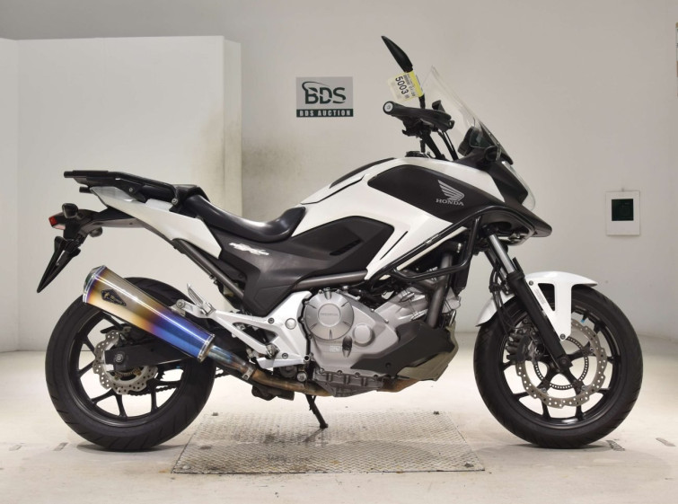 Мотоцикл Honda NC700XA з пробігом 122237 km