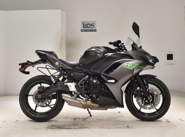 Мотоцикл Kawasaki NINJA650 с пробегом 41468 km