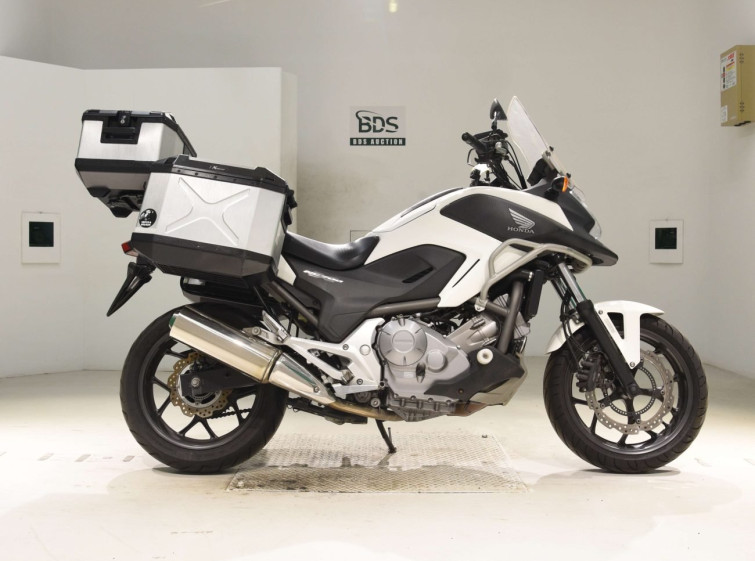 Мотоцикл Honda NC700XA з пробігом 40112 km