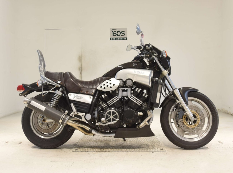 Мотоцикл Yamaha V-MAX1200 с пробегом 35718 km
