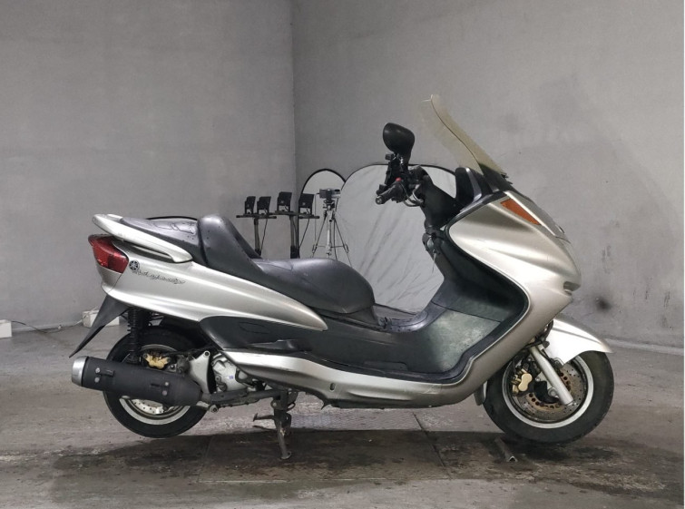 Мотоцикл Yamaha MAJESTY250 з пробігом 18916 km