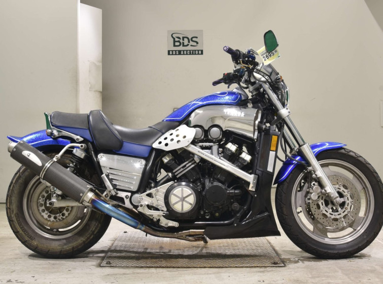 Мотоцикл Yamaha V-MAX1200 з пробігом 9382 m