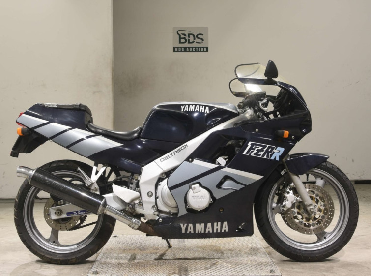 Мотоцикл Yamaha FZR250 с пробегом 12338 km