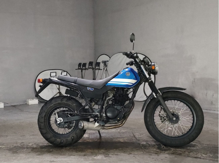 Мотоцикл Yamaha TW225 с пробегом 77802 km