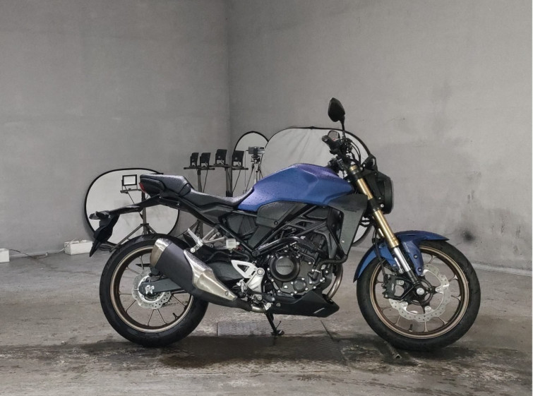 Мотоцикл Honda CB250R с пробегом 502 km
