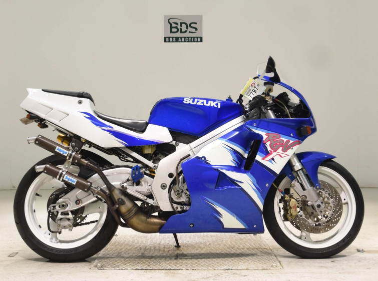 Мотоцикл Suzuki RGV250 з пробігом 10978 km