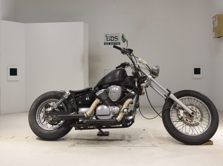 Мотоцикл Yamaha DRAGSTAR XVS250 з пробігом 8864 km