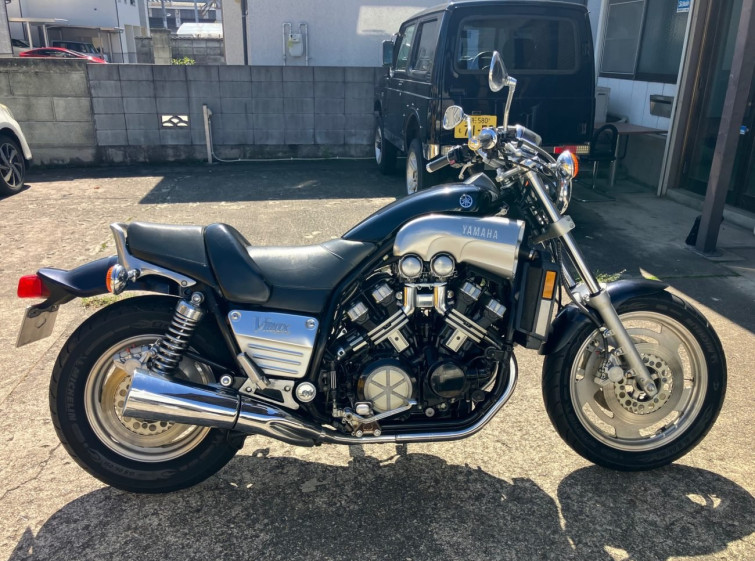 Мотоцикл Yamaha V-MAX1200 с пробегом 6099 m