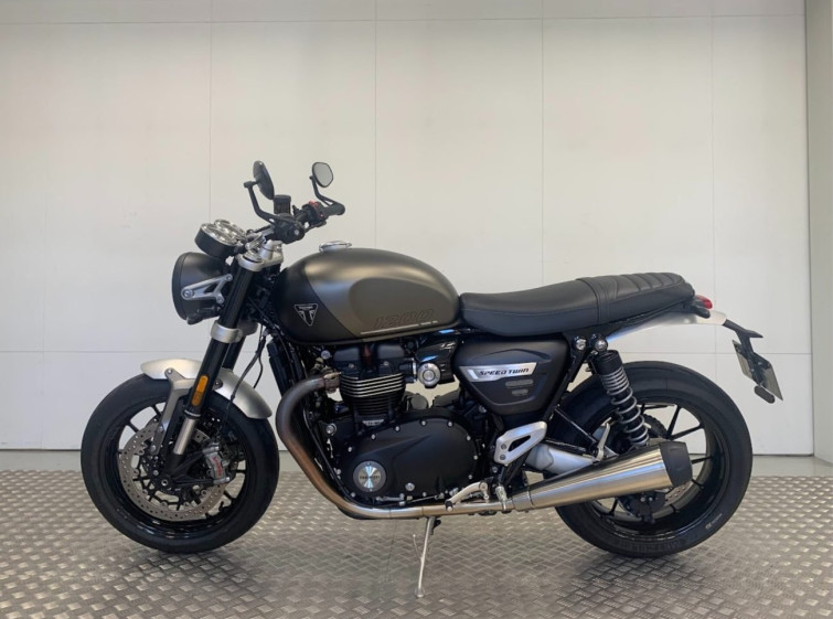 Мотоцикл Triumph SPEED TWIN с пробегом 7073 km