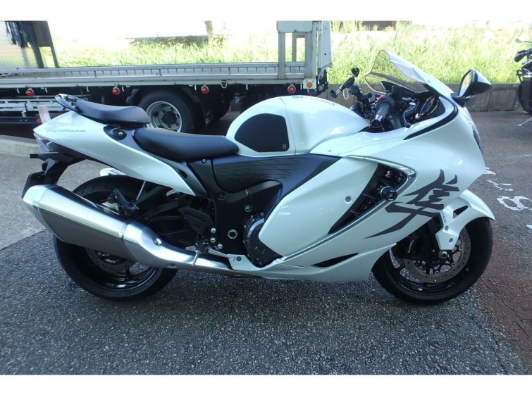 Мотоцикл Suzuki GSX1300R HAYABUSA с пробегом 8517 km