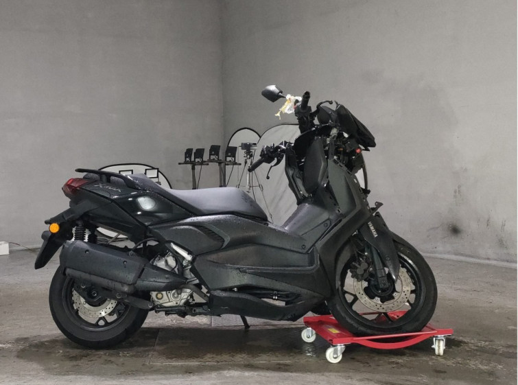 Мотоцикл Yamaha X-MAX250 с пробегом 16216 km