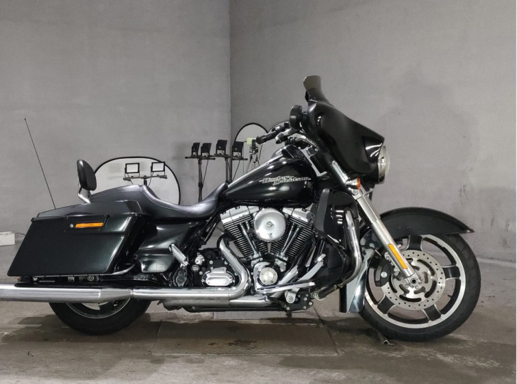 Мотоцикл HD SREET GLIDE FLHX1580 з пробігом 42041 km