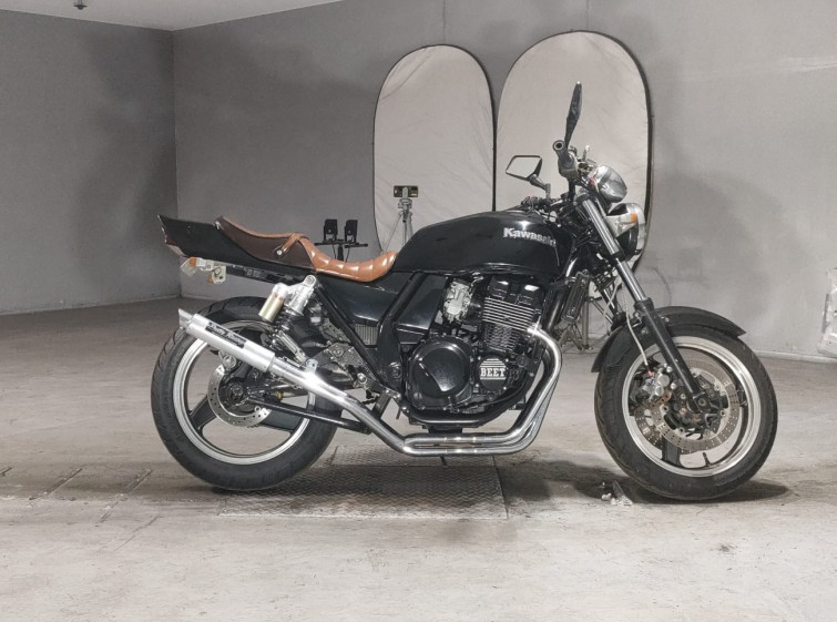 Мотоцикл Kawasaki ZRX400 с пробегом 28905 km