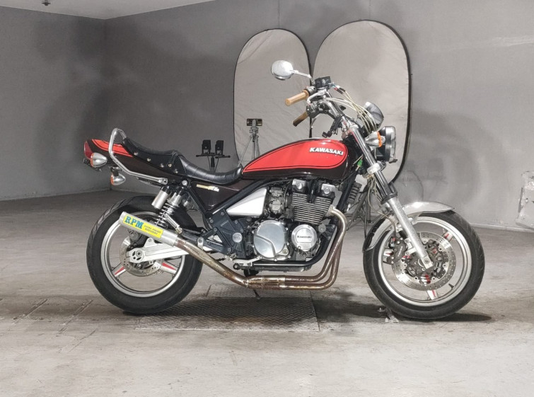 Мотоцикл Kawasaki ZEFAR 400 с пробегом 40924 km