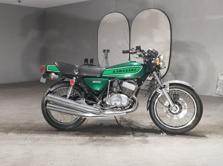 Мотоцикл Kawasaki 400SS з пробігом 23668 m