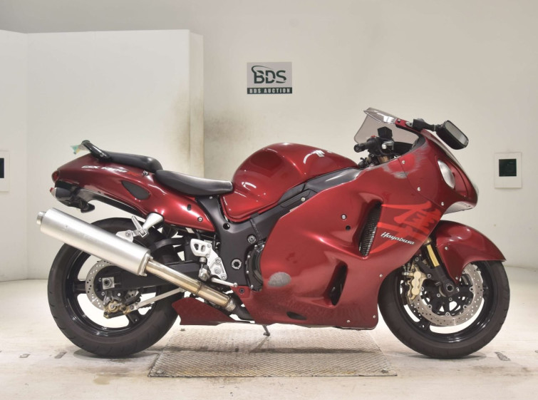 Мотоцикл Suzuki GSX1300R HAYABUSA с пробегом 18212 km