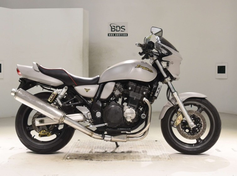 Мотоцикл Suzuki GSX400 INAZUMA с пробегом 40968 km