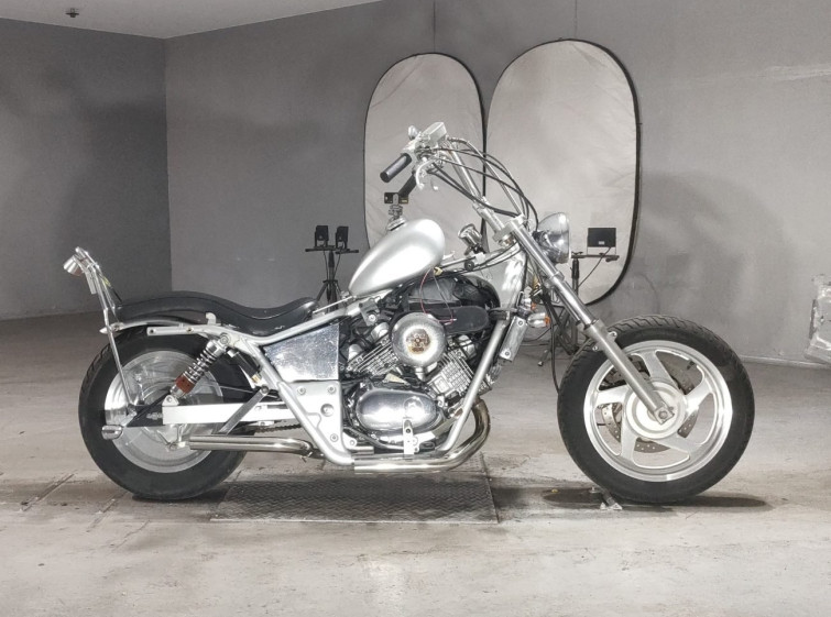 Мотоцикл Honda MAGNA250 с пробегом 1 km