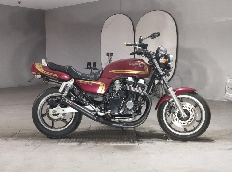 Мотоцикл Honda CB750 с пробегом 24149 km