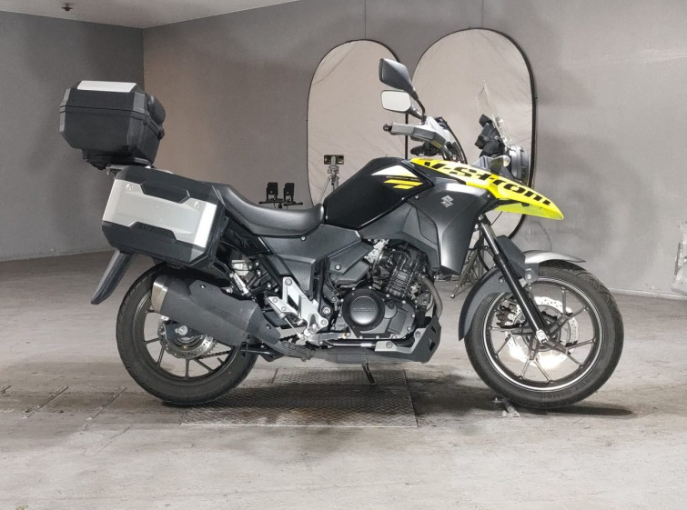 Мотоцикл Suzuki V-STROM DL250 з пробігом 20706 km