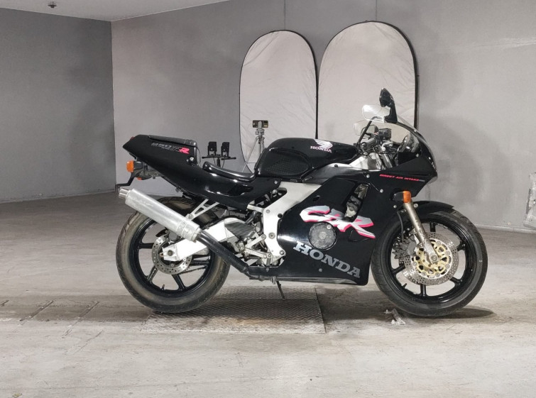 Мотоцикл Honda CBR250RR з пробігом 22566 km