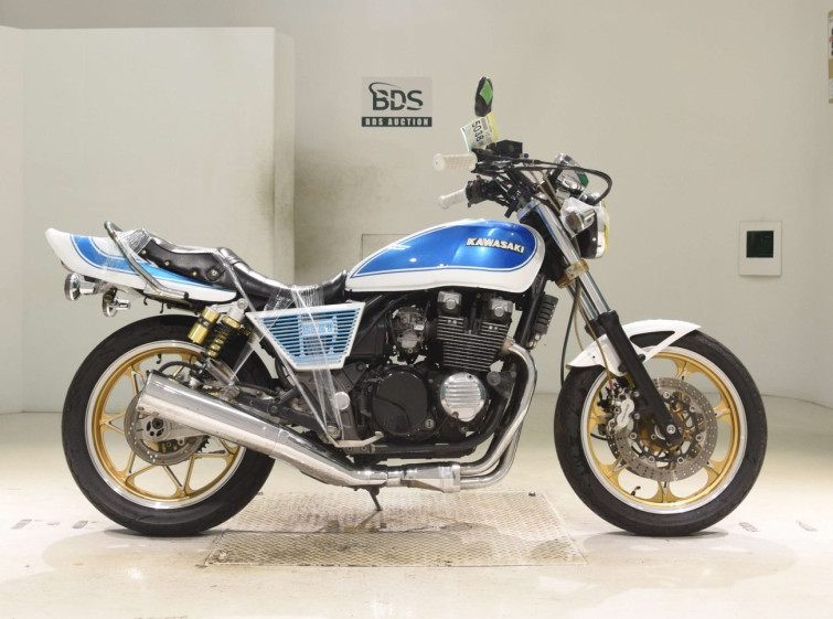 Мотоцикл Kawasaki ZEPHYR400 з пробігом 30196 km