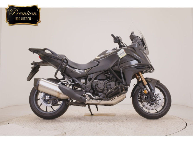 Мотоцикл Honda NT1100 з пробігом 3917 km