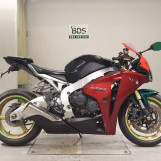 Мотоцикл Honda CBR1000RR с пробегом 34489 km