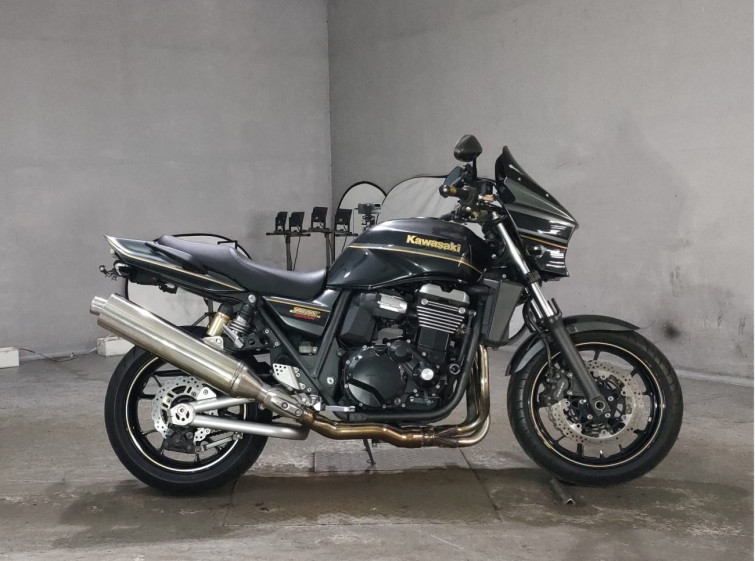 Мотоцикл Kawasaki ZRX1200 з пробігом 14829 km