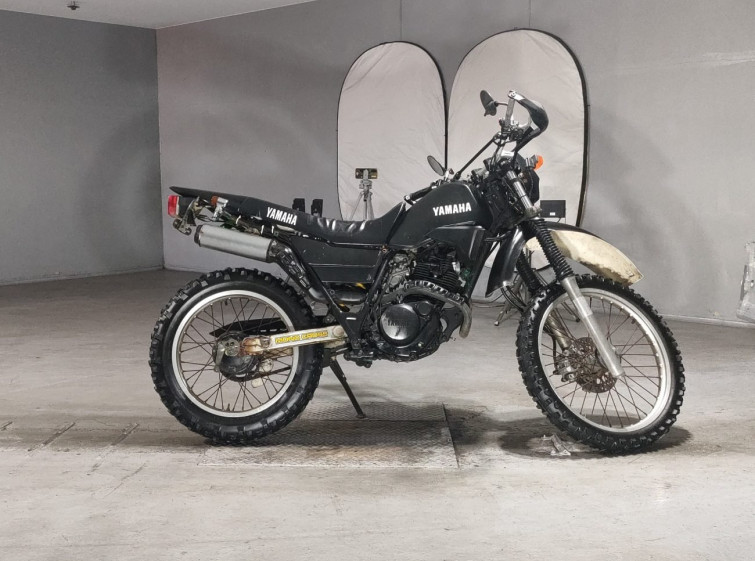 Мотоцикл Yamaha ｾﾛｰ225 з пробігом 10034 km