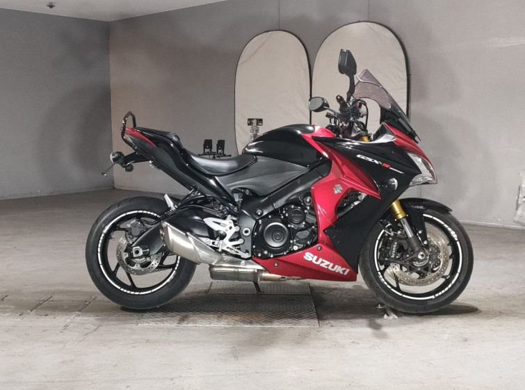 Мотоцикл Suzuki GSX-S1000F с пробегом 46084 km