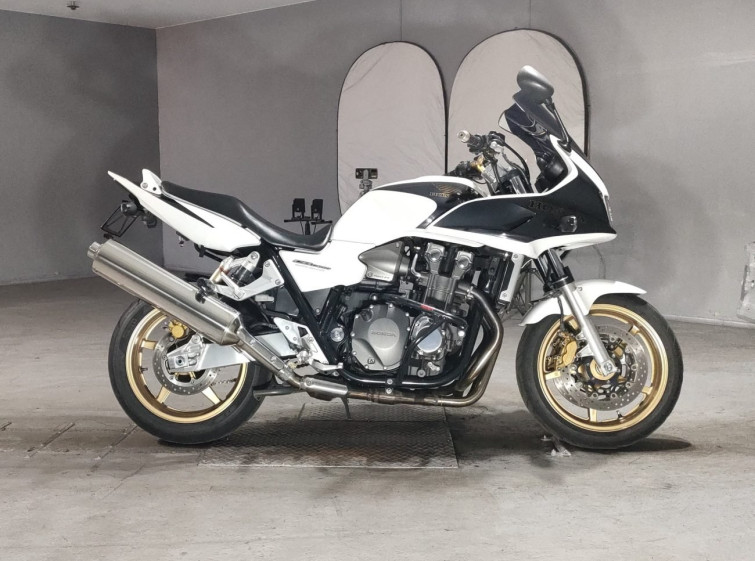 Мотоцикл Honda CB1300SF BOLDOR с пробегом 52526 km