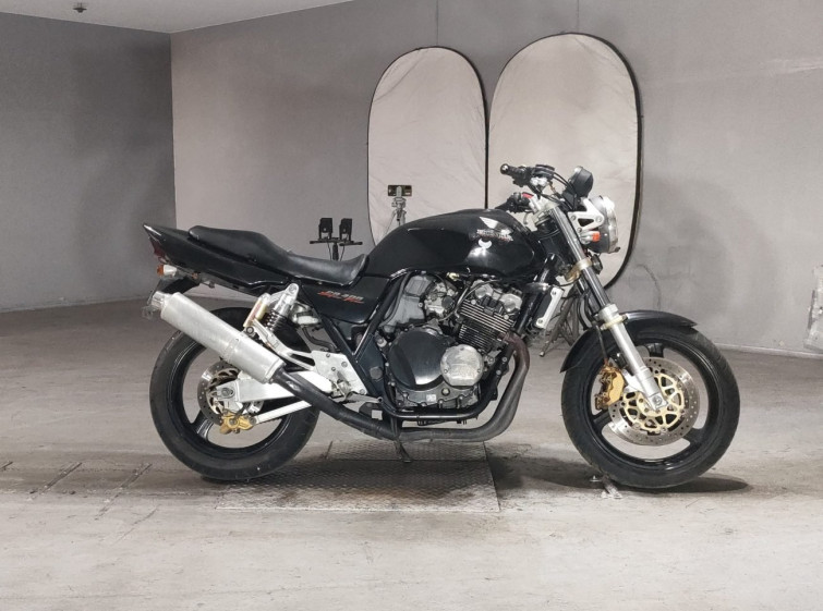 Мотоцикл Honda CB400SFV с пробегом 23693 km