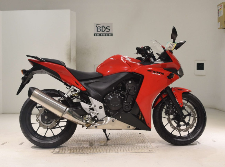 Мотоцикл Honda CBR400R с пробегом 7795 km