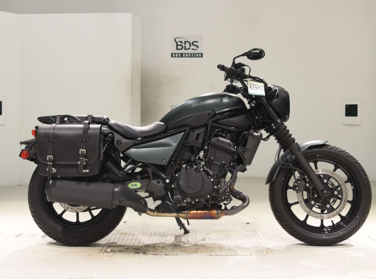 Мотоцикл Kawasaki ELIMINATOR 400SE з пробігом 4546 km