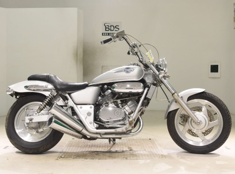 Мотоцикл Honda MAGNA250 с пробегом 11688 km