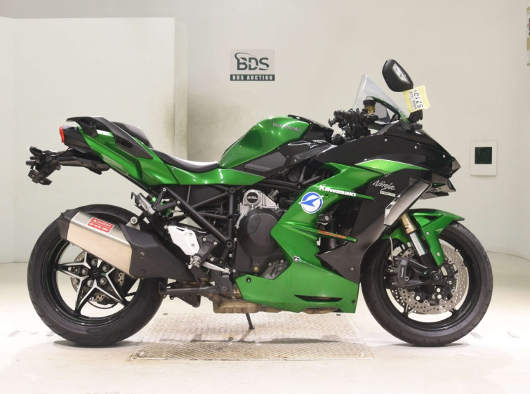 Мотоцикл Kawasaki NINJA H2 SX SE с пробегом 25433 km