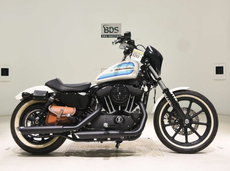 Мотоцикл HD IRON XL1200NS с пробегом 558 km