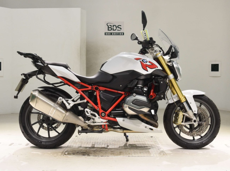 Мотоцикл BMW R1200R с пробегом 12666 km