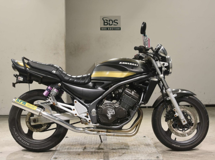 Мотоцикл Kawasaki BALIUS ZR250 з пробігом 23245 km