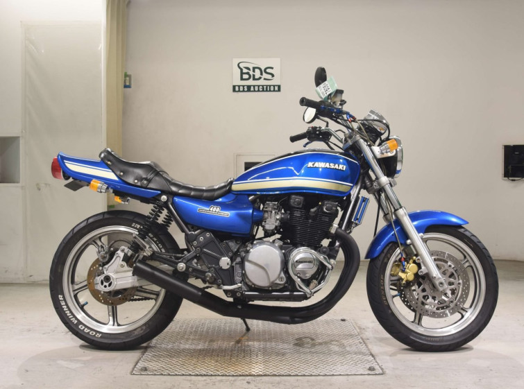 Мотоцикл Kawasaki ZEPHYR400 з пробігом 18945 km