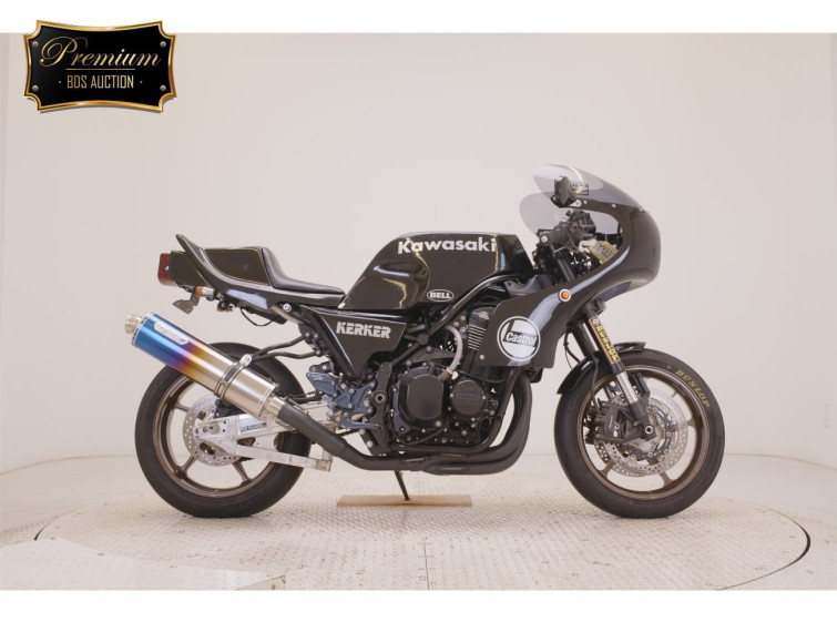 Мотоцикл Kawasaki Z900RS с пробегом 10272 km