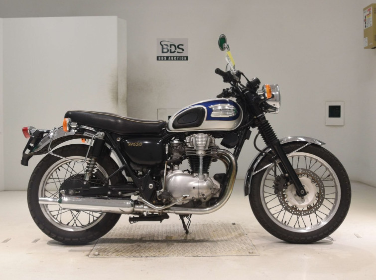 Мотоцикл Kawasaki W650