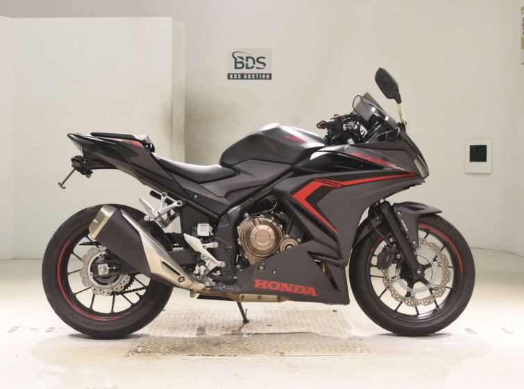 Мотоцикл Honda CBR400R с пробегом 16811 km