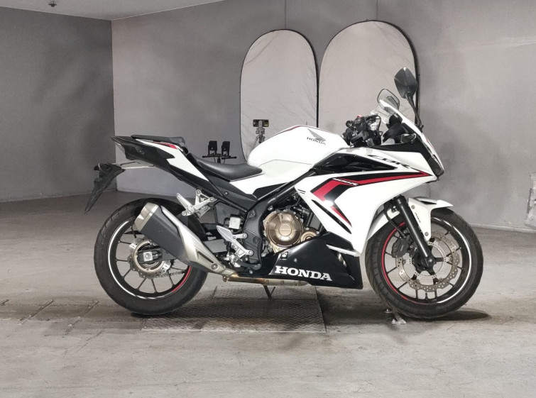 Мотоцикл Honda CBR400R с пробегом 41044 km
