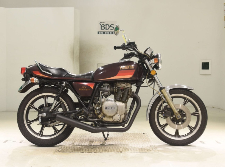 Мотоцикл Yamaha GX250SP з пробігом 30739 km